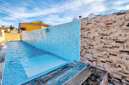  5 bedrooms villa with private pool and wifi at Ruidera in Ruidera