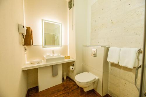 279367422 Palla Boutique Hotel