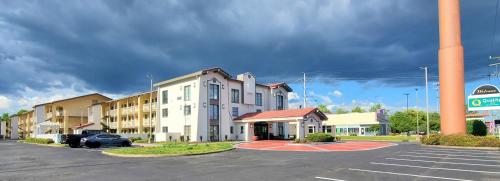 Quality Inn -Hampton Coliseum Convention Center