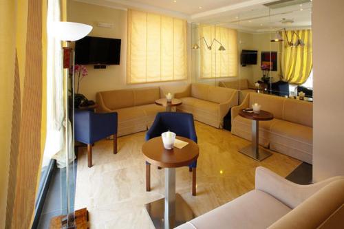Hotel Messenion - image 14