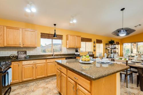 Desert Trail Lane home - image 12
