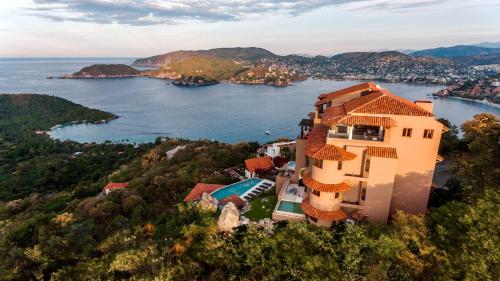 . Villas del Vigia