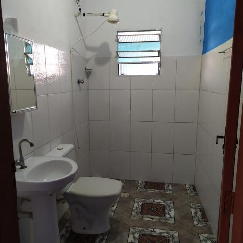 Quarto duplo aconchegante com banheiro privativo in Barueri