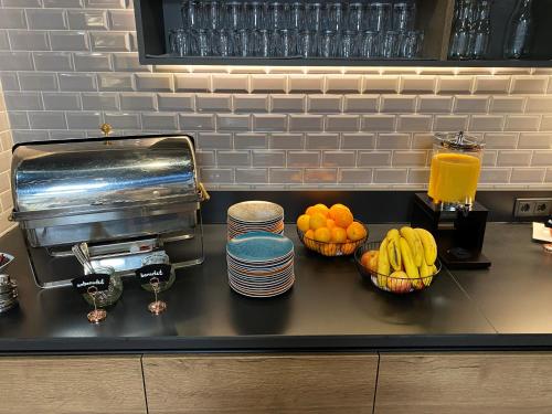 Emils Hotel - image 11