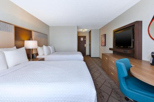 Crowne Plaza Columbus North - Worthington by IHG