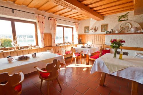 Hotel Seehang Garni - image 7