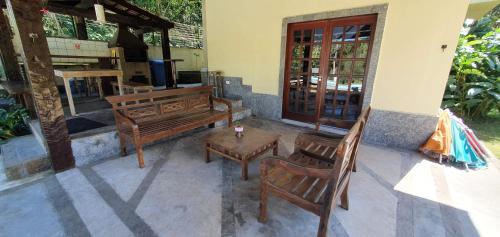 Casa da Josie em Maresias com piscina no pé da Mata Atlântica - 4 quartos, Maresias (photo 4)