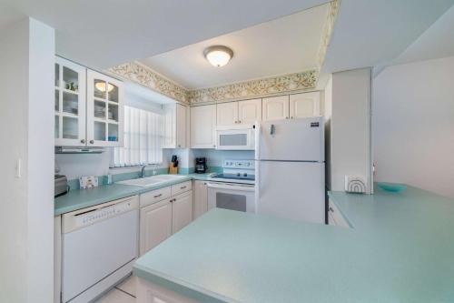 995 Anglers Cove N504 - image 4