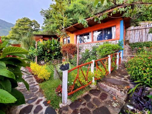 View, Hotel & Restaurante Arca de Noe in Santa Cruz la Laguna