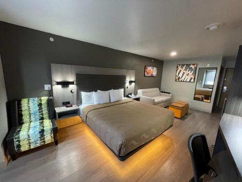 Quality Inn & Suites North Mesquite I-30 in Mesquite