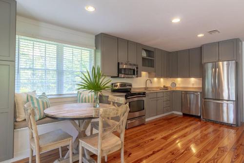 Magnolia At The Gulf Home - image 2