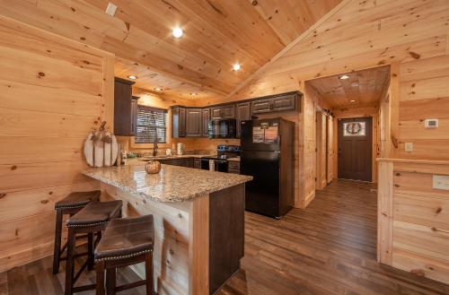 Luxury Good Vibes Cabin in Sevierville, USA
