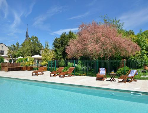 Logis Hôtel Auberge Du Centre Châteaux de la Loire