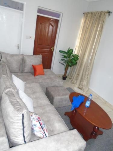 Zess Apartments