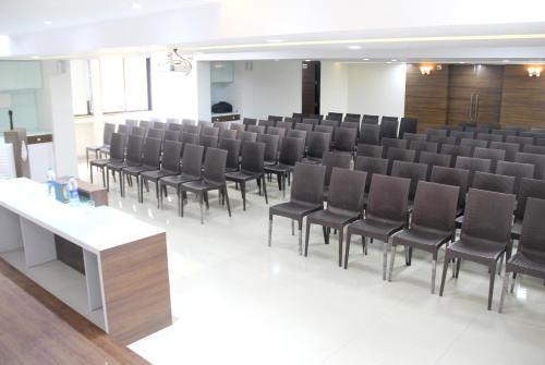 Hotel SaiPrasad Executive Solapur