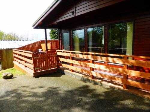 Birch Lodge 13 with Hot Tub Newton Stewart - image 8