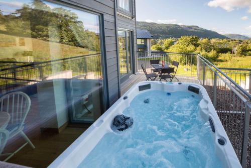 Taymouth Marina-5 Lawers View - image 4