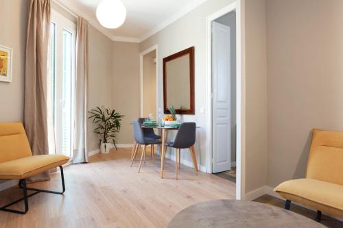 Three-Bedroom Apartment image 9