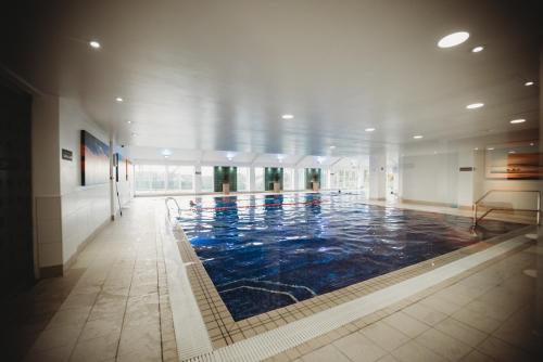 สระว่ายน้ำ, The Tytherington in มาคเคิลไฟล์