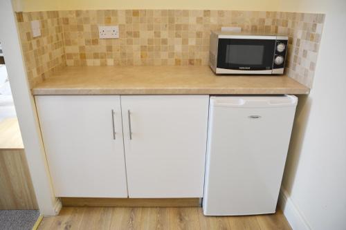 72QT - The London Latvian Centre