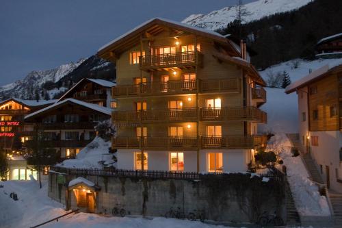 BaseCamp Apartments Zermatt