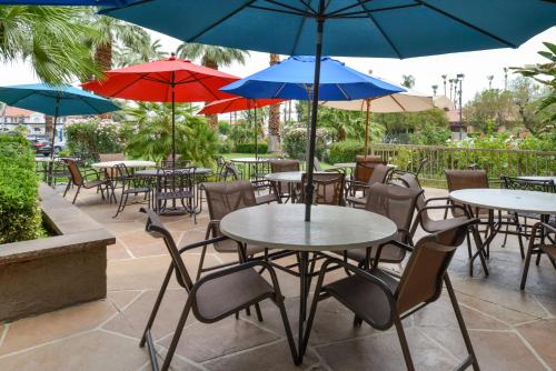 Holiday Inn Express Palm Desert