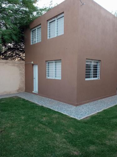 . Duplex Chacabuco