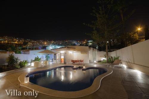 Two-Bedroom Villa with Private Pool image 1