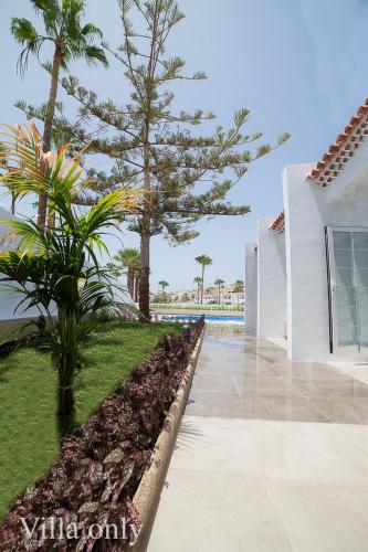 Two-Bedroom Villa with Private Pool image 4