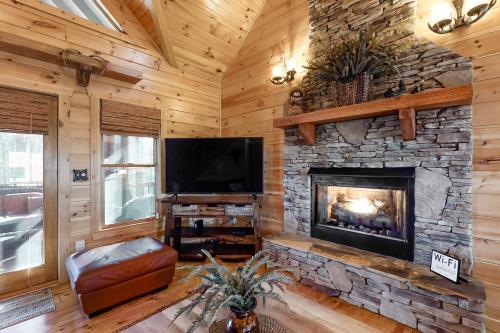 Bearfoot Lodge in Ellijay, USA