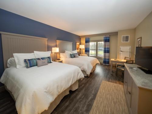 Chautauqua Harbor Hotel - Jamestown - Tap to explore photos