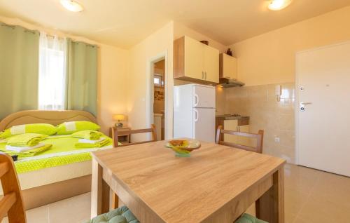 Modern apartment Bezer with panorama view