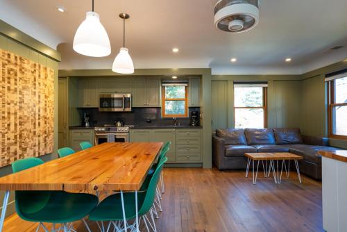A szálláshely kívülről, Cedar Crest - Mallard Cottage 5 in Homewood (CA)