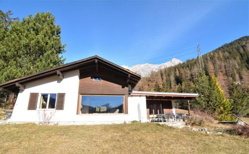 Haus Schwarz in Savognin, Schweiz