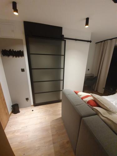 1 twin bed