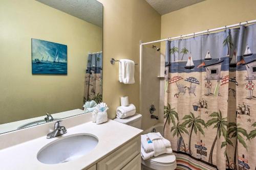 Beachfront Condo with Resort Amenities and View! - image 7