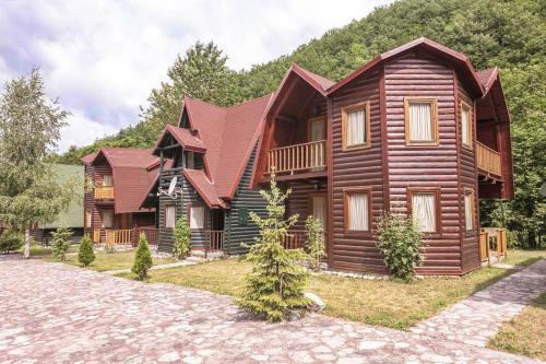 Paradise Valley Cottages