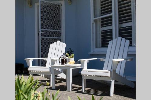 Rosebud Beach House Escape