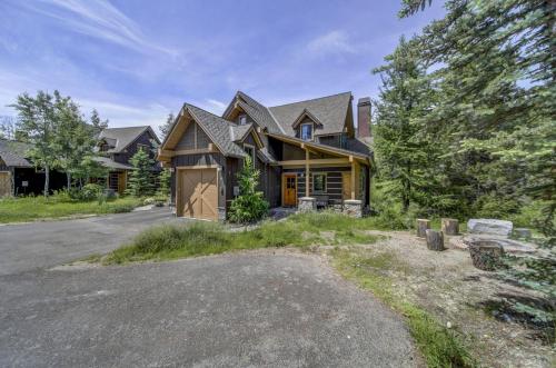 Golden Bar Townhome 65 at Tamarack Resort by Casago McCall - Donerightmanagement - image 4