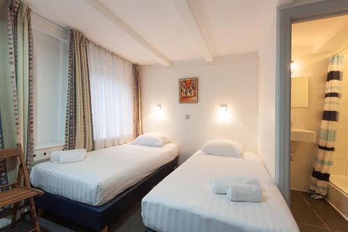 The Townhouse Hotel - image 5