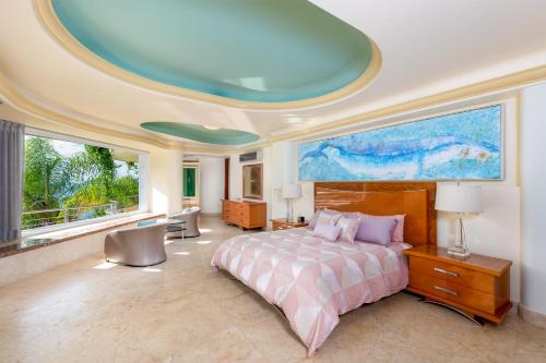 Presidential Suite image 1