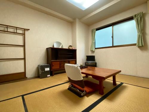 Japanese-Style Room