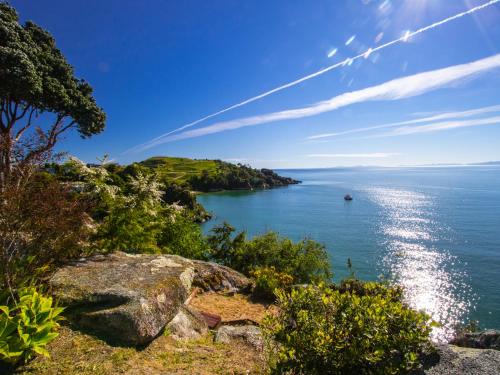 Incredible Bay Views - Kaiteriteri Bach