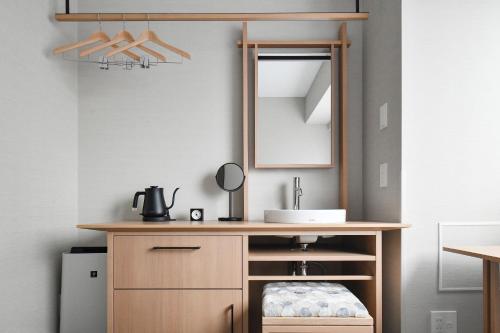 REF Kyoto Hachijoguchi by VESSEL HOTELS Room Type - Double Room with Shower - Non-Smoking 