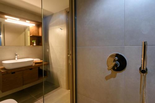 Elounda Colour Apartments - image 12