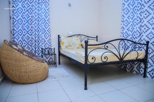 Apartment - Ground Floor image 6