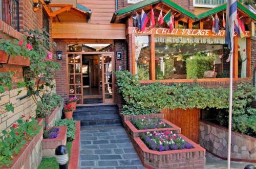 Ruca Cheli Village Ski Hotel