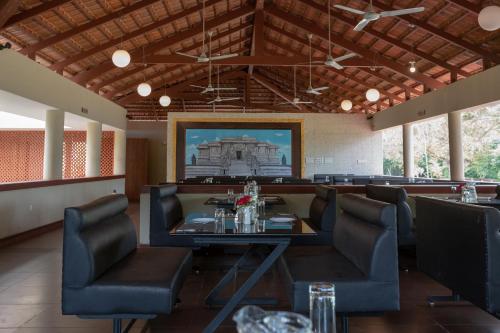 KSTDC Hotel Mayura Yagachi, Belur in Kadur