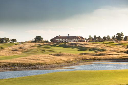 The Oxfordshire Golf & Spa Hotel - Photo 6 of 38