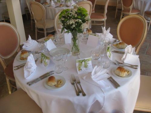 Hotel Cristina - main image